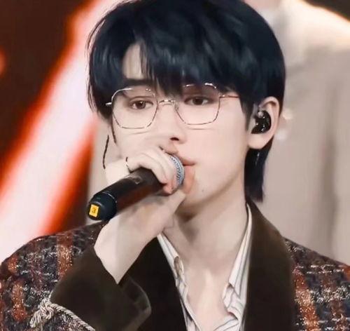 宋亚轩综艺爆料视频大全,笑料与感动并存 第2张 宋亚轩综艺爆料视频大全,笑料与感动并存 第2张